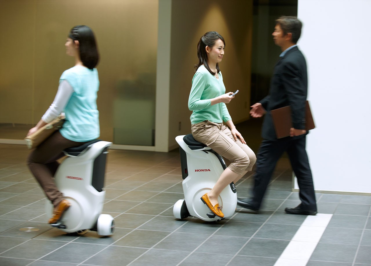 The Honda Uni-Cub, the future of personal mobility